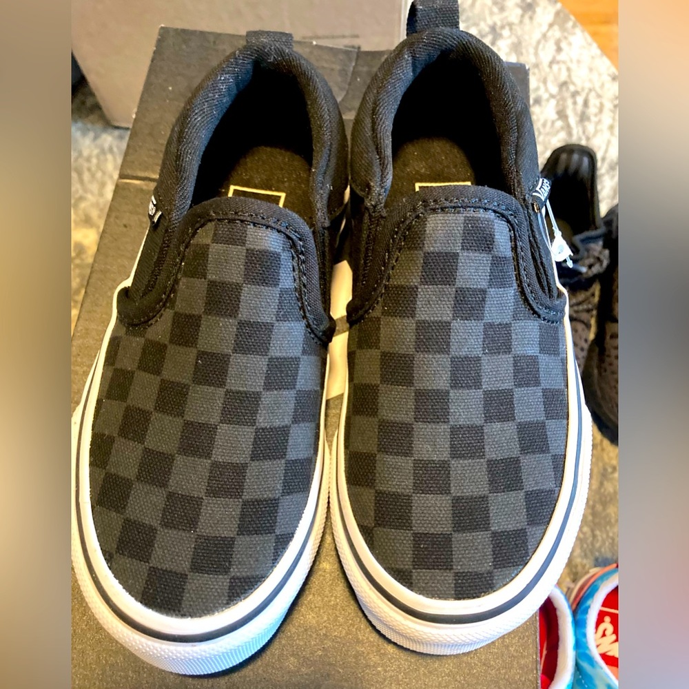 VANS Toddler size 11c